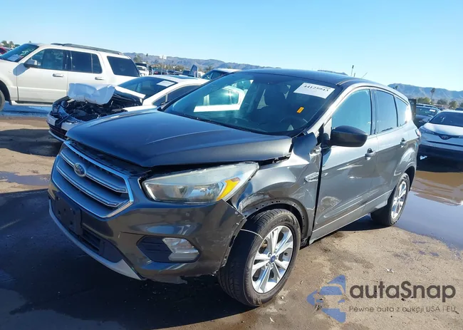 1FMCU9GD2HUE49257: 44125943