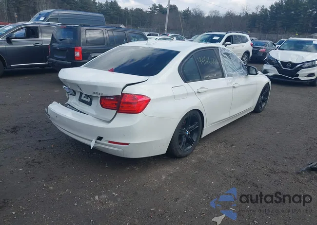 WBA3C1C54EK116733: 44126007