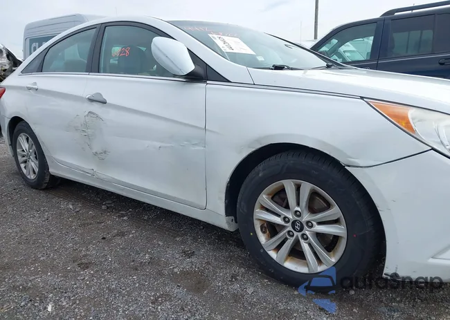 5NPEB4AC7DH781172: 44126028