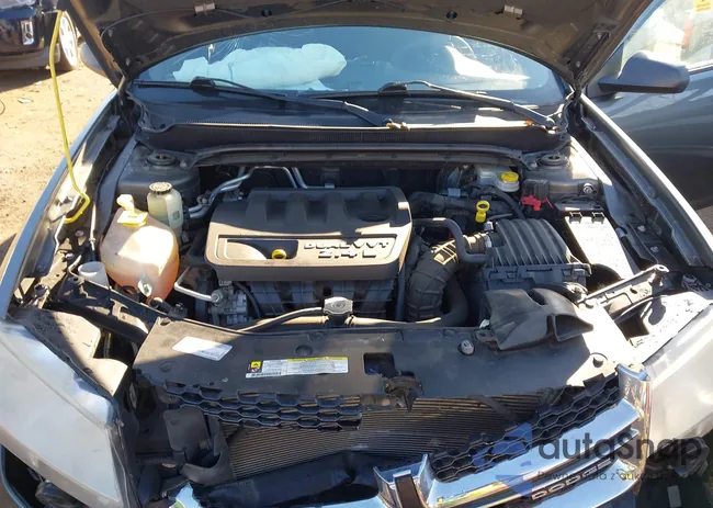 1C3CDZABXCN185966: 44126042