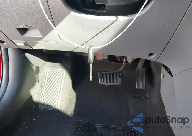 KMHCT4AE3HU380800: 44126062