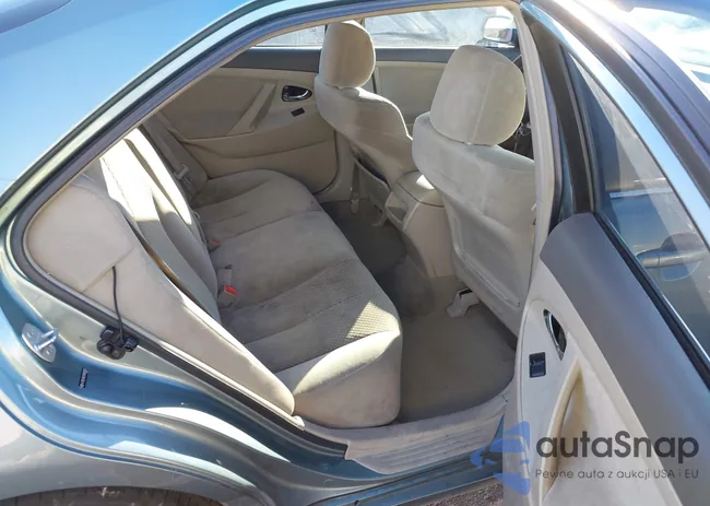 4T1BE46K59U802040: 44126065