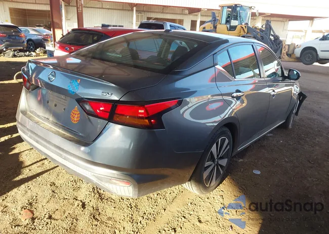 1N4BL4DV6MN415979: 44125149