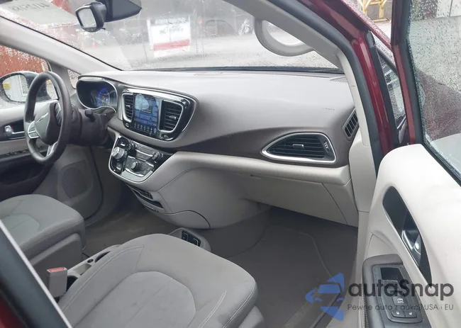 2C4RC1DG5HR721380: 44125188