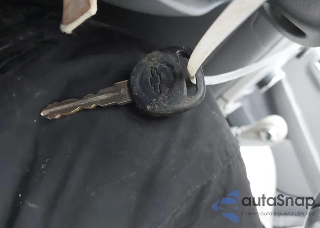 1G1ZJ57B68F287466: 44125224