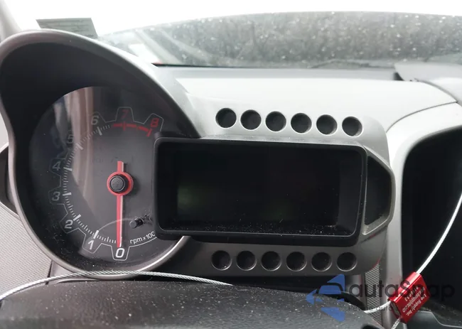 1G1JC5SG9F4110042: 44125238