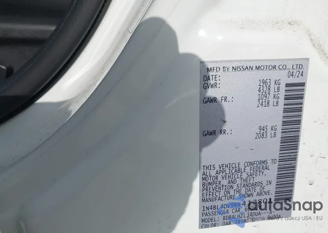 1N4BL4DV9RN417801: 44125248