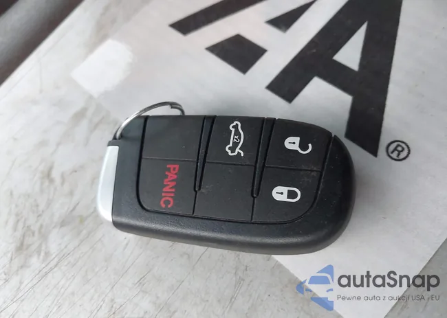 1C3CCCBG0FN518240: 44125280