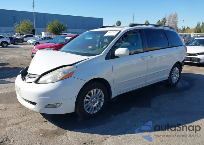 5TDZK22C68S136078: 44125287