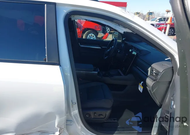 3GKALYEG4TL225744: 44125331