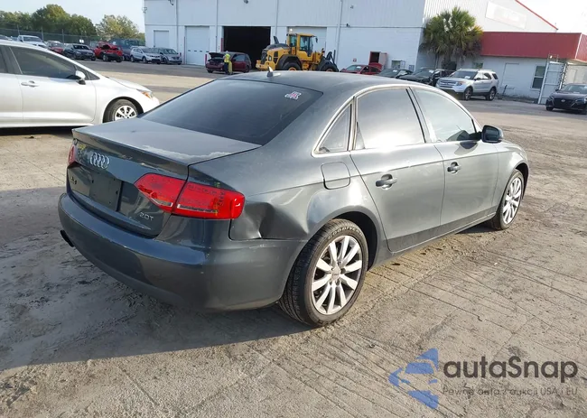 WAUEFAFL9AN038422: 44125353