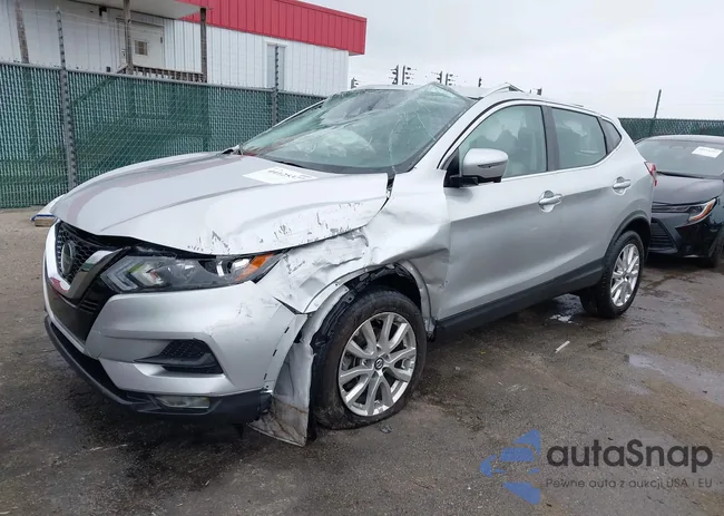 JN1BJ1BV2NW582260: 44125377