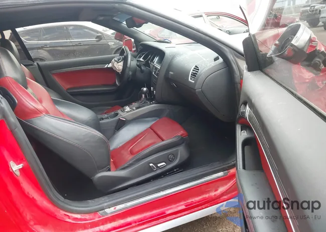 WAUCGAFH3EN014543: 44125378