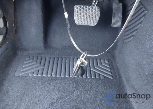 W1K5J4GB4MN157983: 44125380