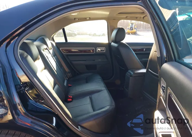 3LNHM26T27R622450: 44125421