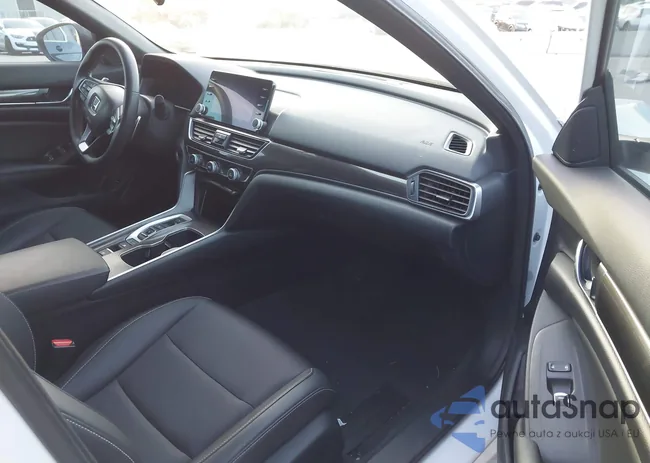 1HGCV3F21NA031866: 44125485