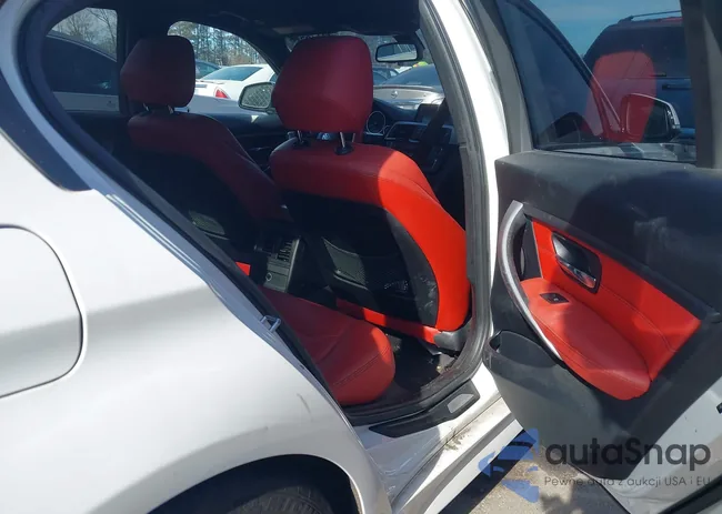 WBA3A5C56DF604215: 44126515