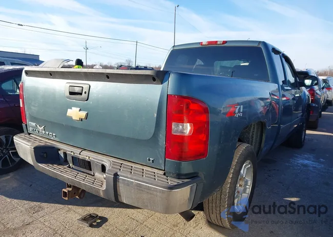 1GCEK19038E167864: 44126548