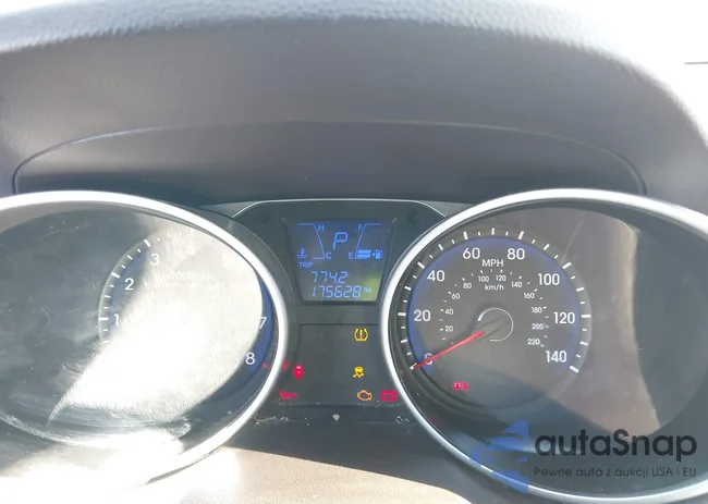 KM8JU3AC6CU435441: 44126566