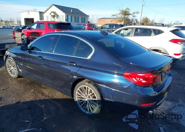 WBAJR7C08LWW77813: 44126597