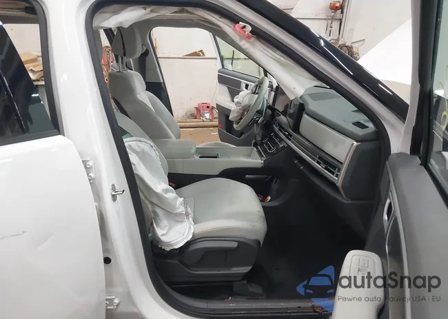 5NMP1DGL3RH015009: 44126636