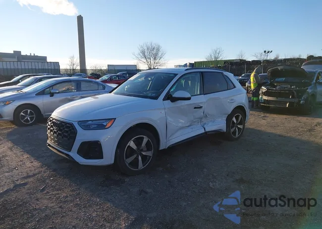 WA1EAAFY6P2011633: 44126741