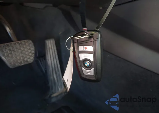 5UXWX9C54E0D39015: 44126745