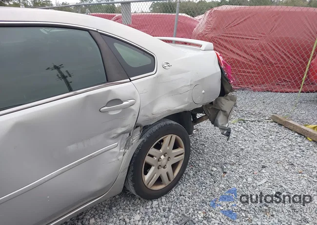 2G1WC583681201309: 44126806