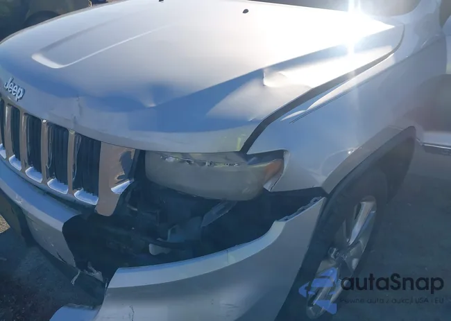 1C4RJFAG4DC568856: 44126807