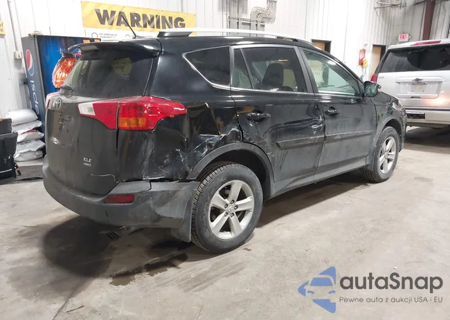 2T3RFREV2EW211895: 44126826