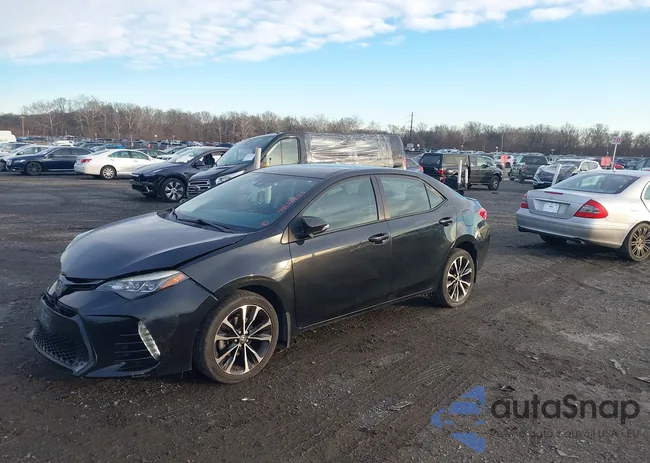 2T1BURHE0JC989751: 44126833