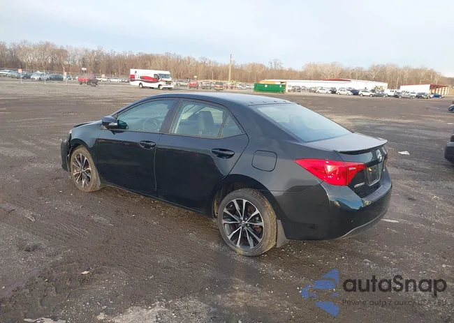 2T1BURHE0JC989751: 44126833