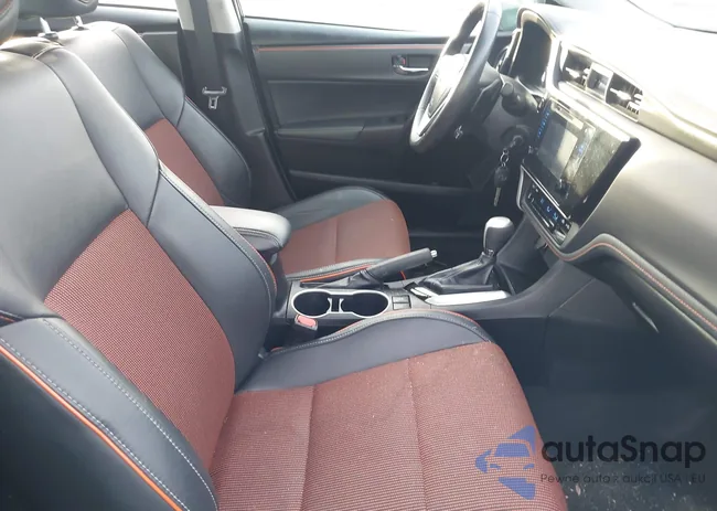 2T1BURHE0JC989751: 44126833