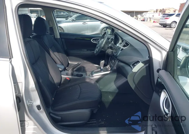 3N1AB7AP2JL654296: 44126871