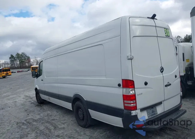 WD3PE8CC7D5762247: 44126887