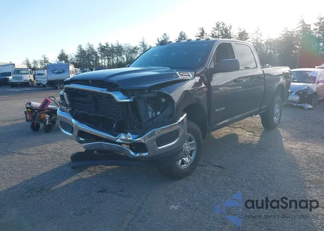 3C6UR5CJ4KG576589: 44126928