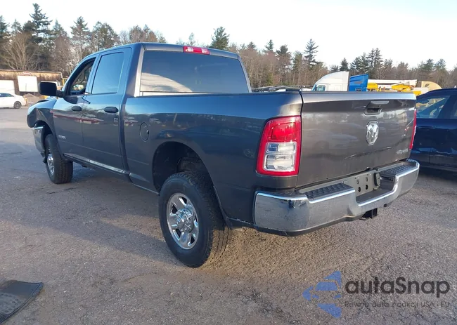 3C6UR5CJ4KG576589: 44126928