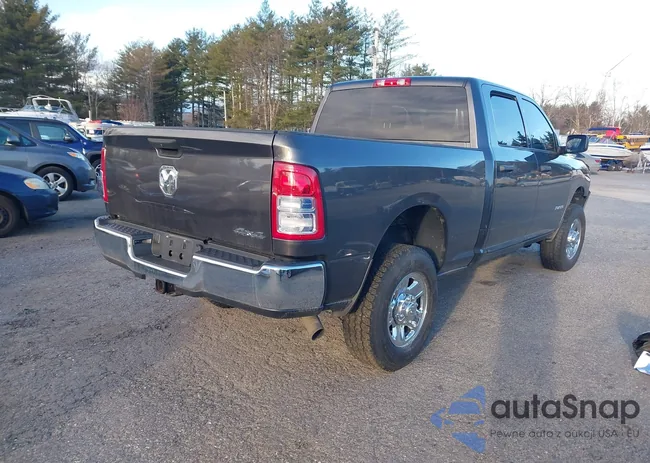 3C6UR5CJ4KG576589: 44126928