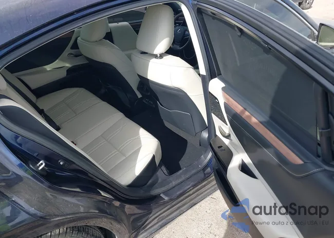 58AFZ1B18SU201026: 44126949