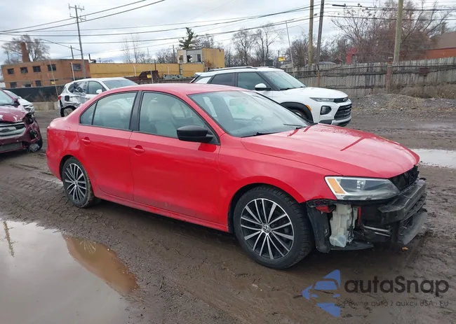 3VWD17AJ1FM220779: 44126980