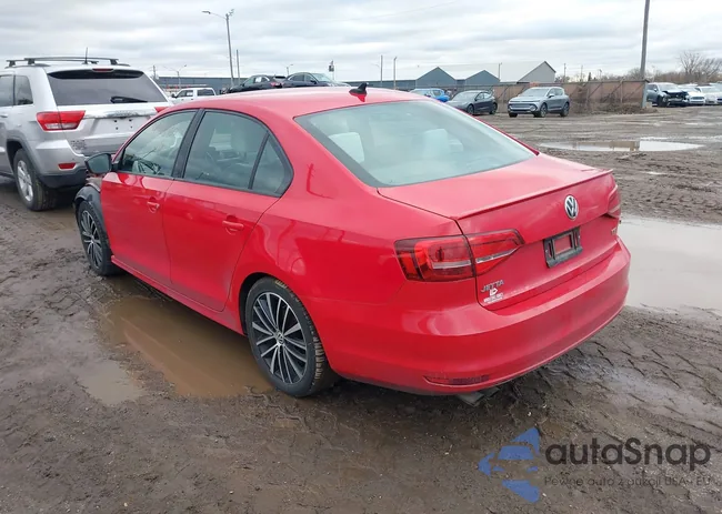 3VWD17AJ1FM220779: 44126980