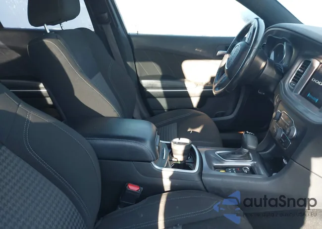 2C3CDXBG9PH563594: 44126997