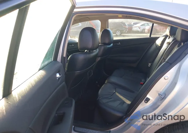 1N4AA5AP5BC860770: 44126115