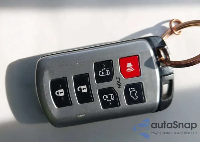 5TDYZ3DC7HS890536: 44126202