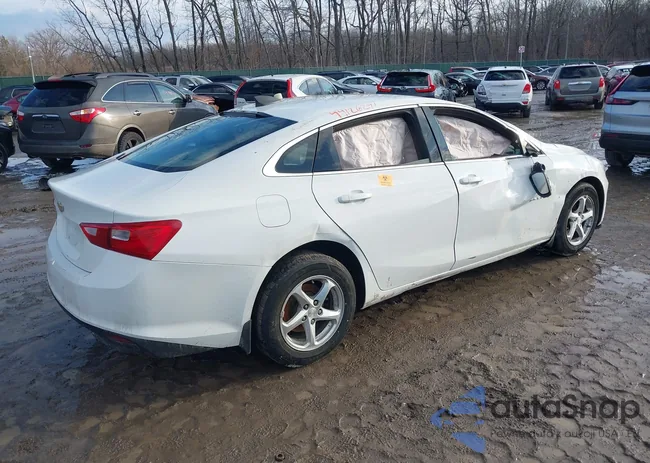 1G1ZB5STXJF116092: 44126291