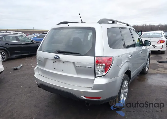 JF2SHBDC0BH740915: 44126309