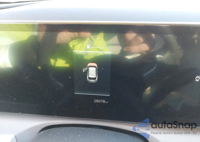 KM8JBDD10SU310438: 44126310