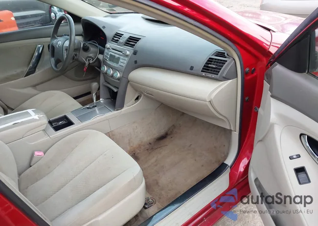 JTNBK46K373009363: 44126338