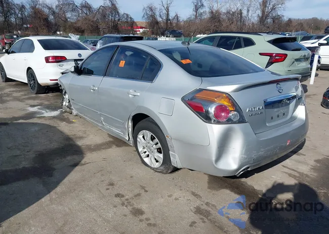 1N4CL2AP6BC182886: 44126347