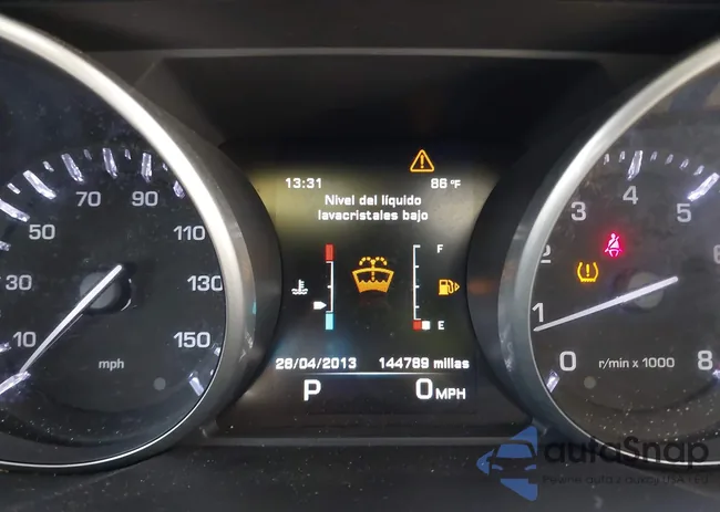 SALWR2WF0EA329752: 44126387